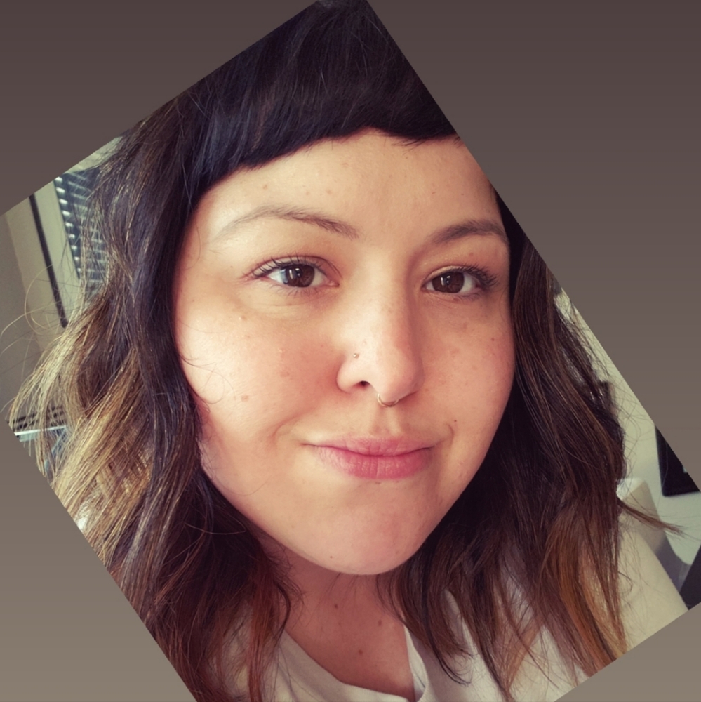 Meet your Posher, April